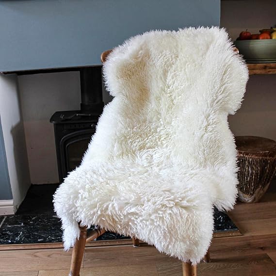 Luxury Sheepskin Rug for Bedroom and Living Room - SouqNoir