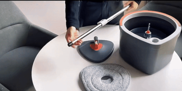 Spinning Mop with Bucket for Quick and Easy Cleaning – Model F03 - SouqNoir